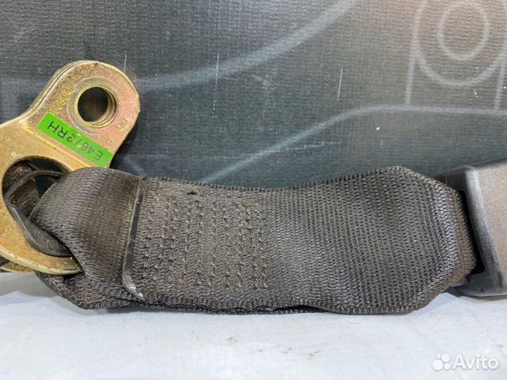 Замок ремня безопасности задний Bmw 325I E46