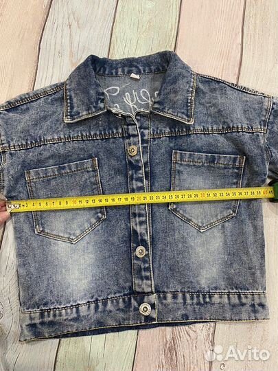Джинсовая куртка для девочки