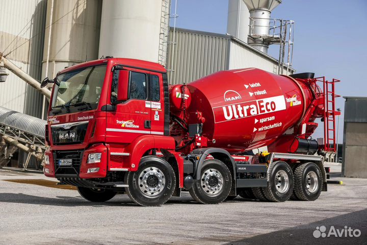 Водитель автобетоносмесителя миксера