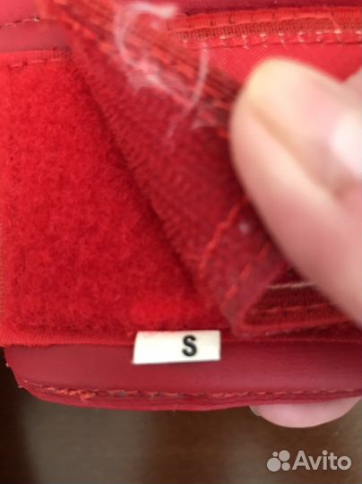 Перчатки для кикбоксинга