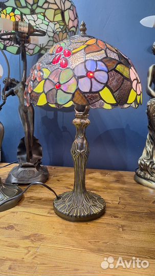 Лампа настольная Тиффани виноград