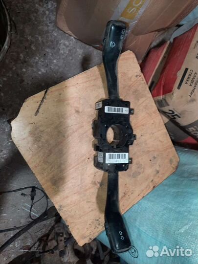 Подрулевые переключатели Volkswagen Passat в5