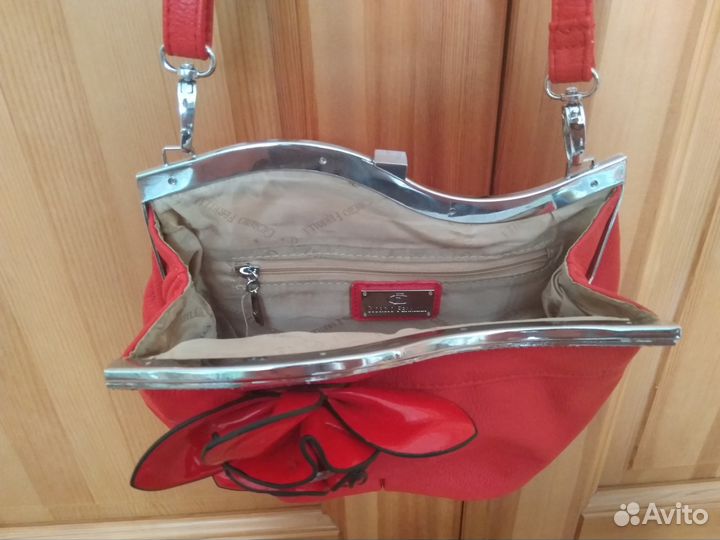 Дамская сумочка