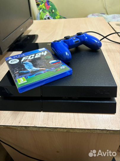 Продам Sony PlayStation 4 500gb