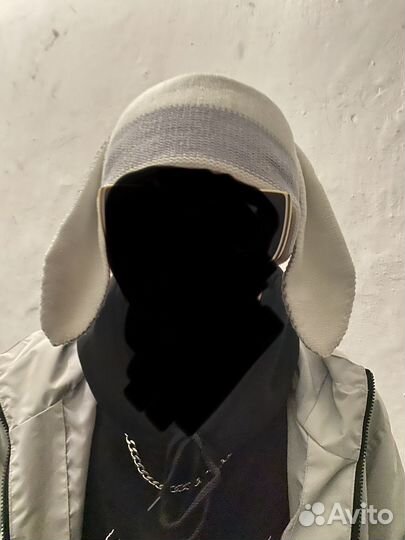 Шапка plohoyparen