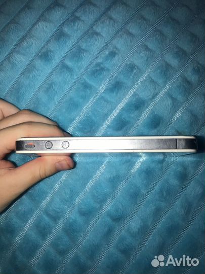 iPhone 4, 8 ГБ