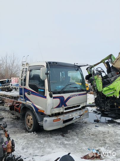 Isuzu Forward в разбор