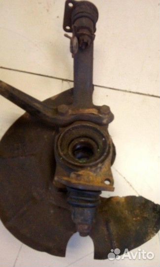 Кулак поворотный передний левый LADA Niva (4х4)