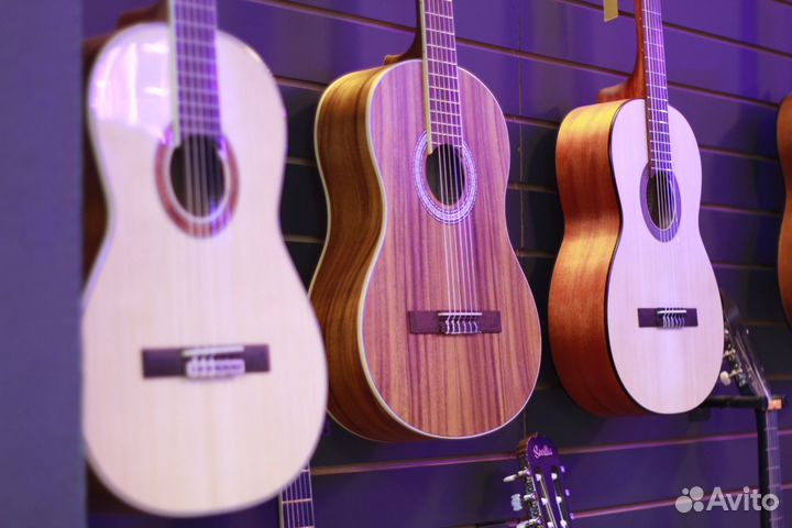 Классическая гитара