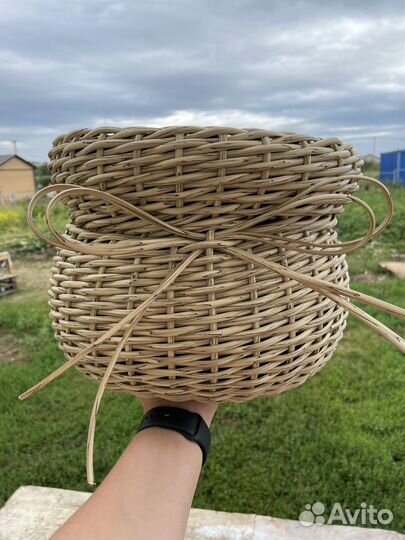 Кашпо из ротанга