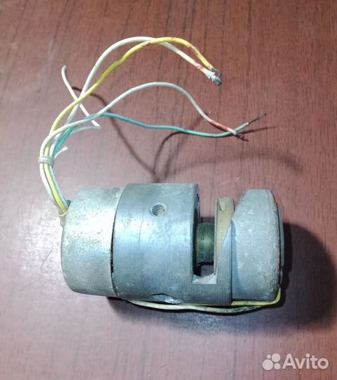 Электродвигатель дкс-2С