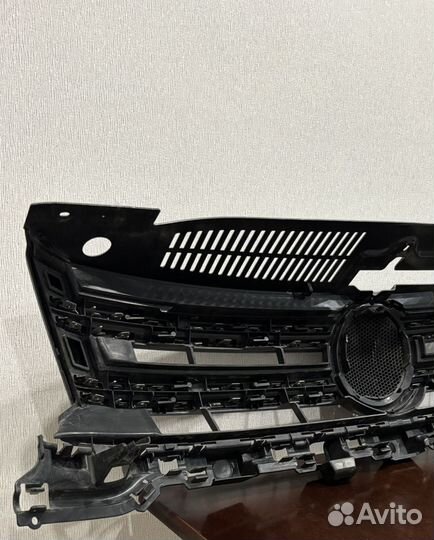 Решетка радиатора Volkswagen Tiguan 1 рестайлинг