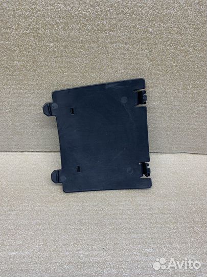 Крышка лючок переднего подкрылка opel astra H zafi