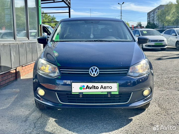 Volkswagen Polo 1.6 AT, 2011, 151 130 км