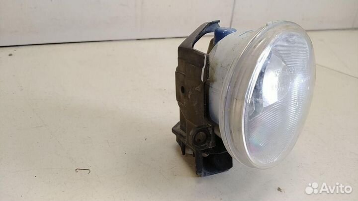 Фара противотуманная передняя левая