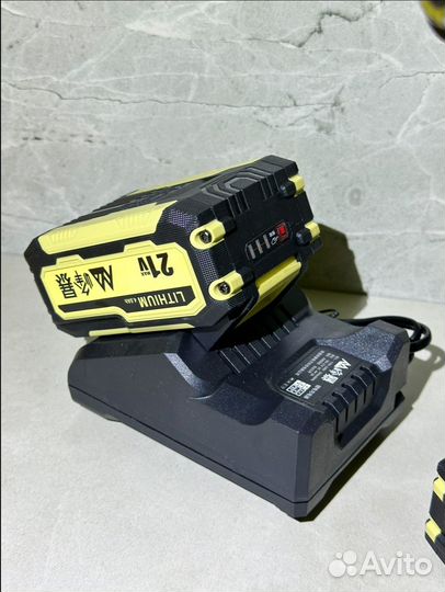 Шуруповерт бесщеточный оригинал