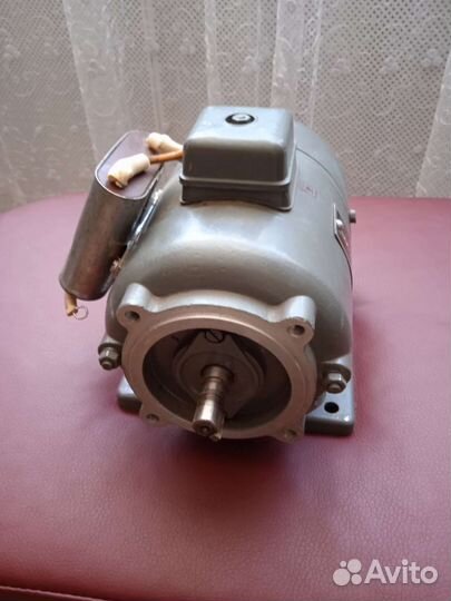 Электродвигатель универсальный