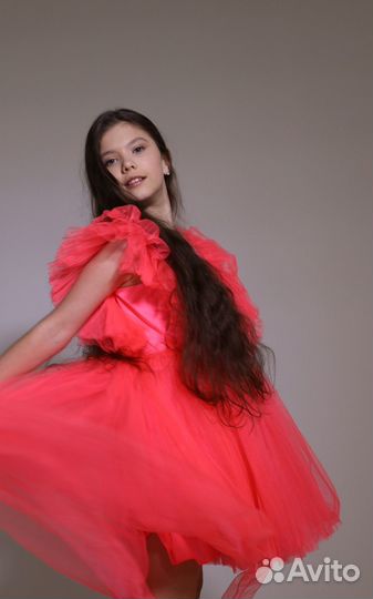 Вещи для девочки размер 134 140