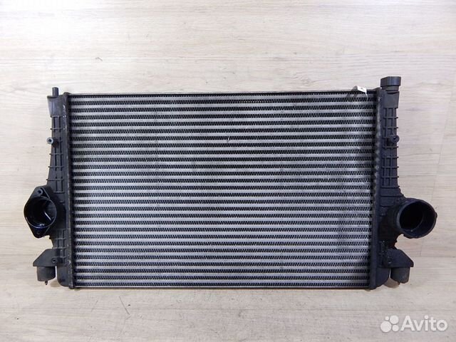 Интеркулер VW Sharan