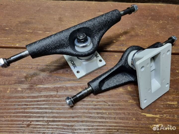 Подвески для скейтборда Footwork Label White/Black