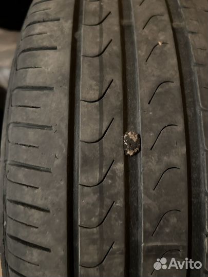 Pirelli Cinturato P7 235/55 R17 99Y