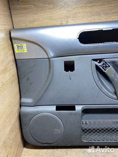 Обшивка передняя правая VW New Beetle A4 79218