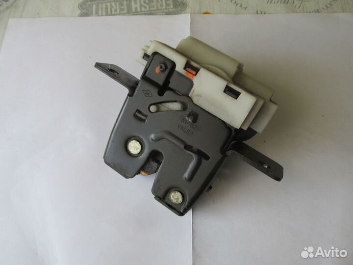 Замок крышки багажника renault меган 2 сценик 2