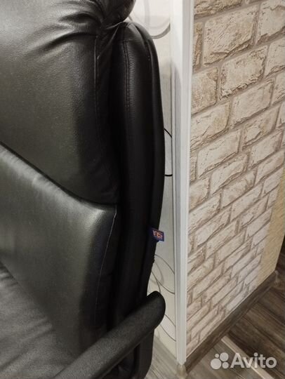 Компьютерное кресло руководителя бу