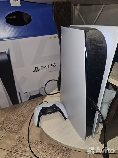 PlayStation 5 с дисководом