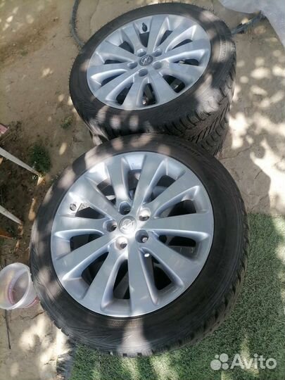 Зимния резина на дисках opel astra 215/50 R17