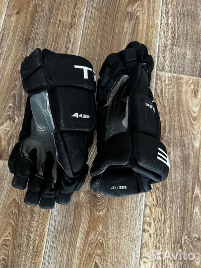 Краги хоккейные true a 4.5 SR