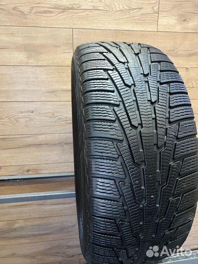 Nokian Tyres Hakkapeliitta R SUV 285/60 R18