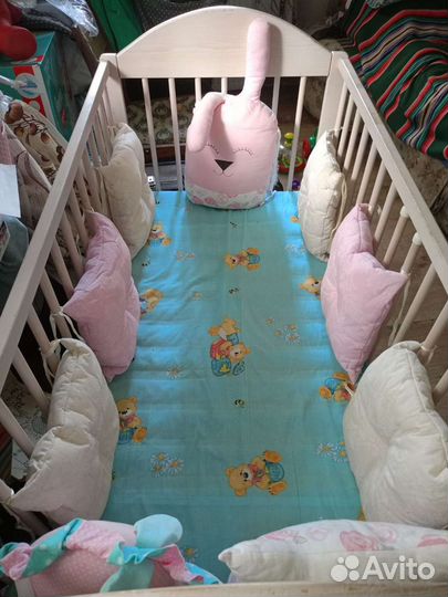 Детская кроватка