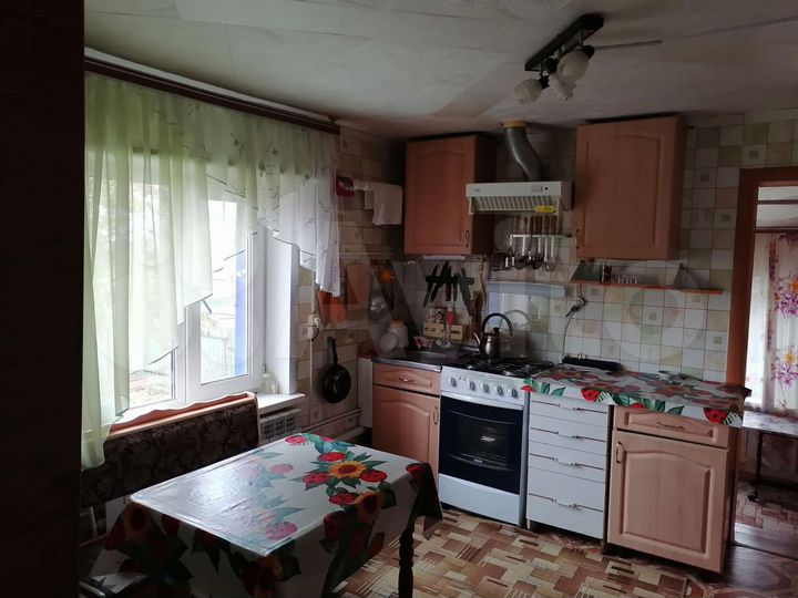 Дом 63 м² на участке 11 сот.