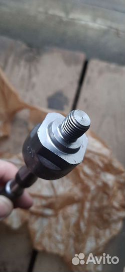 Продам тягу рулевую Renault Clio II