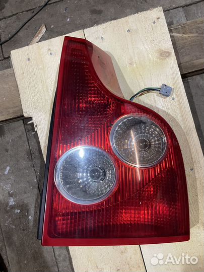 Задние фонари на volvo xc90