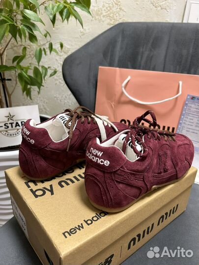 Кроссовки New Balance 530 x Miu Miu 