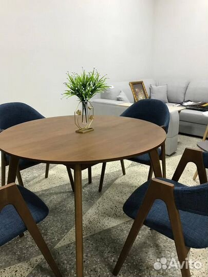 Стол кухонный круглый