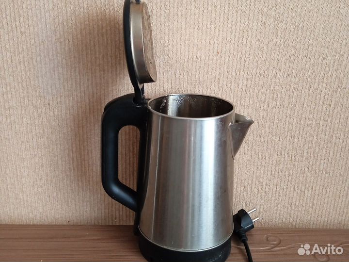 Чайник электрический бу