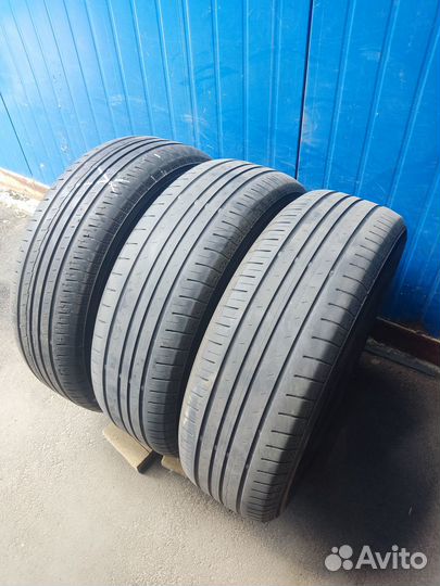Yokohama BluEarth AE50 215/65 R17 99V