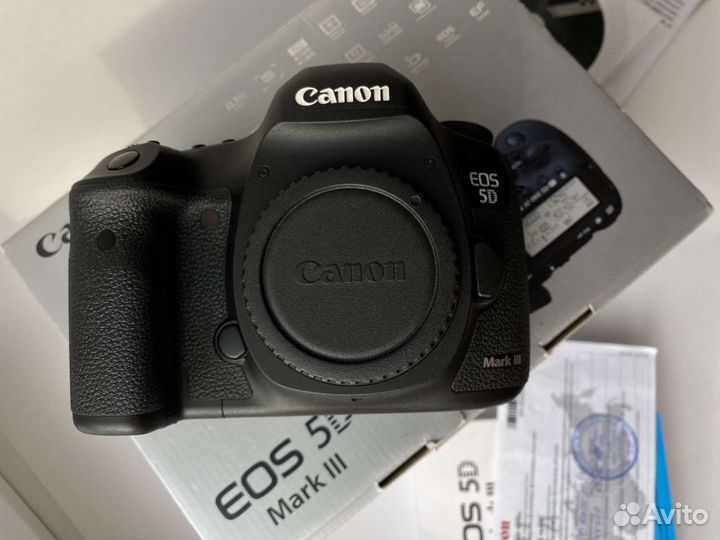 Зеркальный фотоаппарат canon 5 d mark iii