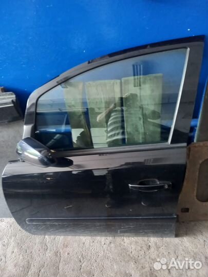 Разбор б/у запчасти опель зафира 1,9 механика 2009