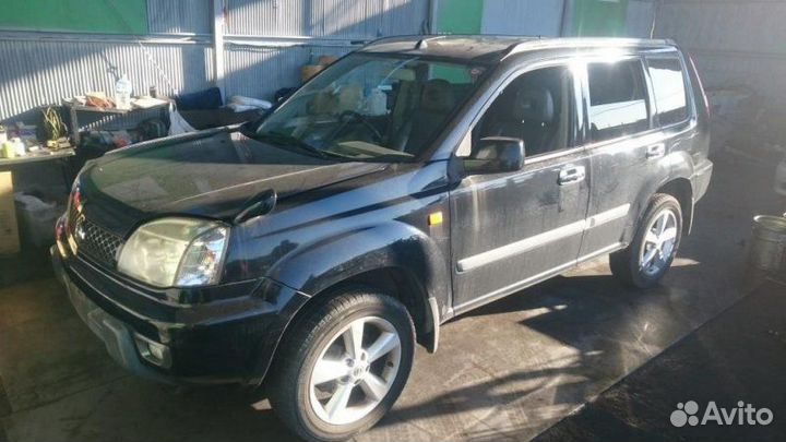 Бампер передний Nissan X-Trail NT30 QR20DE