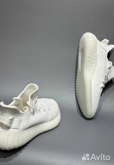 Кроссовки Yeezy Boost 350 V2 White Люкс