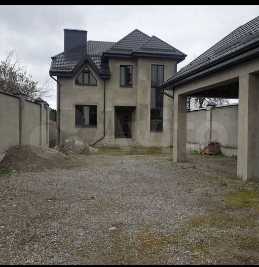 Дом 206 м² на участке 6 сот.