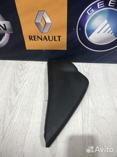 Накладка панели на торпеду Kia RIO 3 Лев