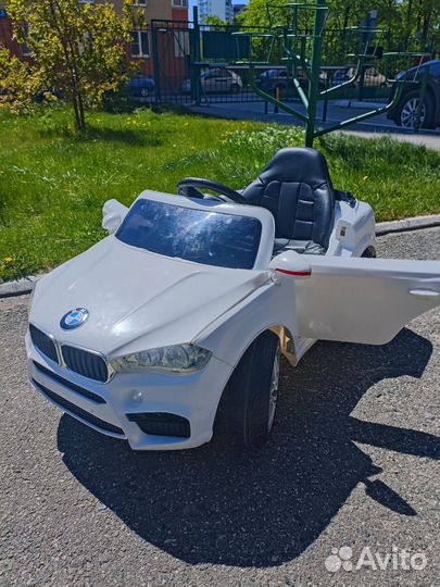 Детский электромобиль BMW