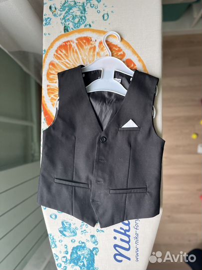 Костюм школьный