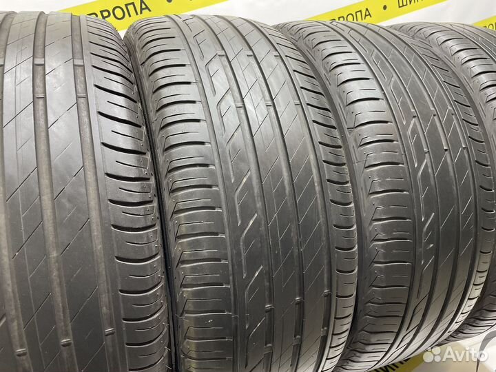 Bridgestone Turanza T001 215/55 R17