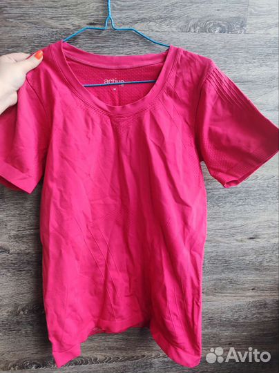 Отдам вещи женские 42-46 размер